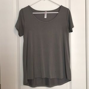 Grey Lularoe Classic Tee